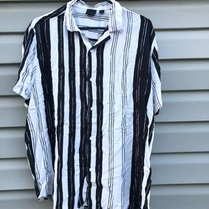 ASOS Mens Black White Striped Button Down Shirt L